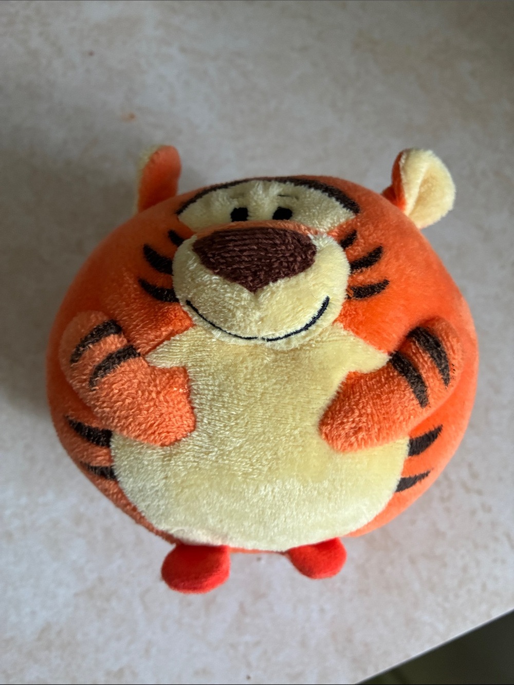 Ty Orange and Cream Tiger Plush Ball